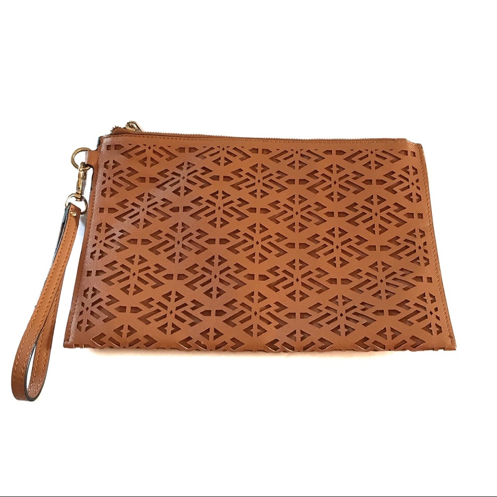 Aldo tan / brown eyeled clutch